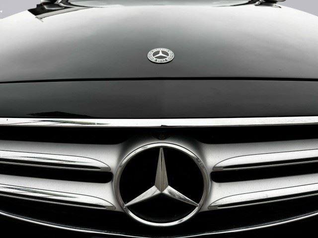 Used 2019 Mercedes-Benz E 300 w/ Premium 1 Package image 12