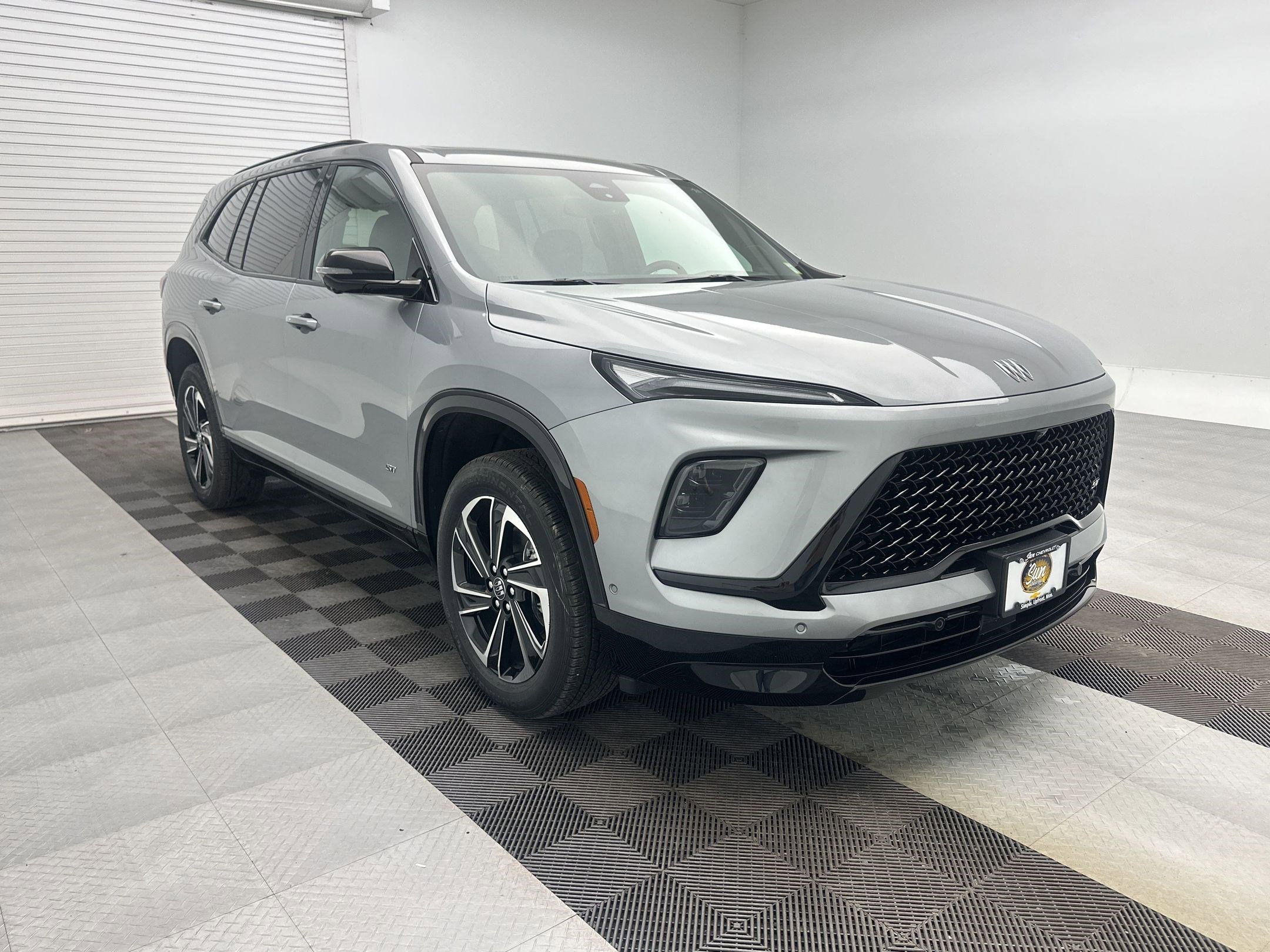 Used 2025 Buick Enclave Sport Touring AWD/4WD image 7