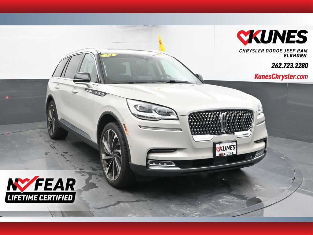 Used 2024 Lincoln Aviator Reserve w/ Equipment Group 201A AWD/4WD image 1