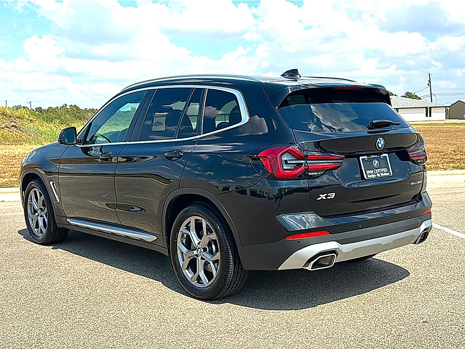Used 2024 BMW X3 sDrive30i w/ Premium Package RWD image 6