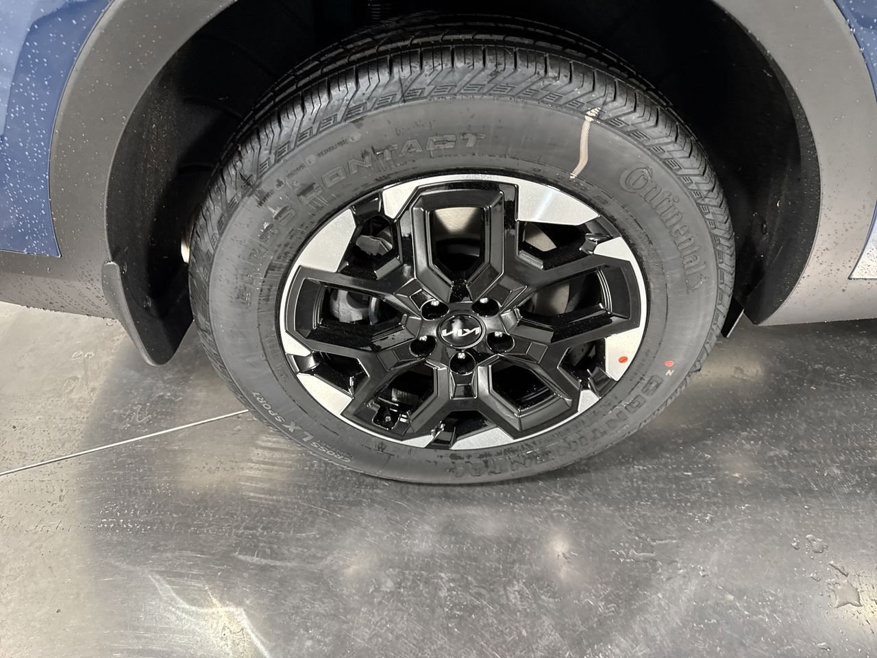 New 2026 Kia Sorento S image 13