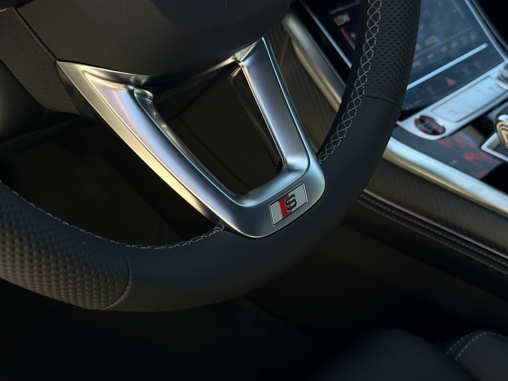 New 2026 Audi SQ8 Premium Plus image 20