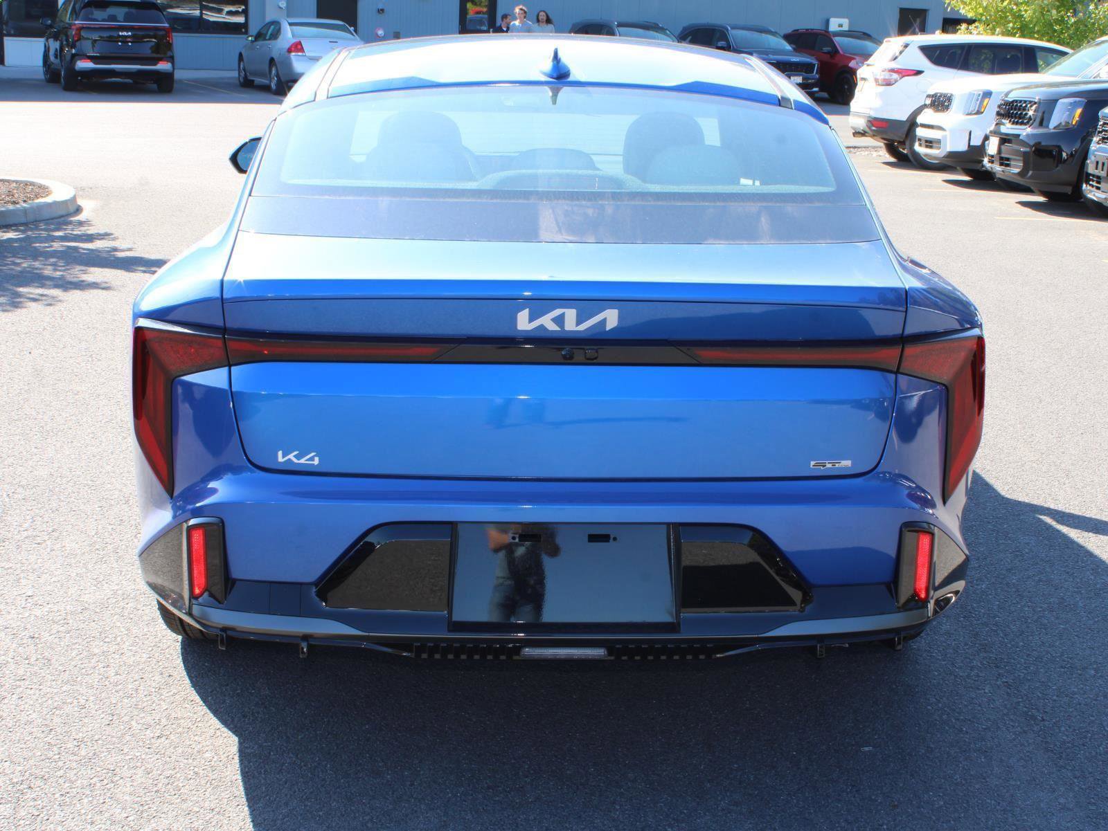 New 2025 Kia K4 GT-Line image 6