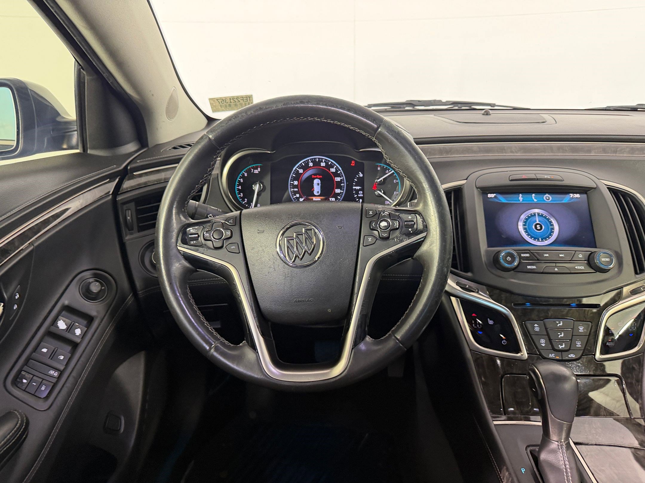 Used 2014 Buick LaCrosse Leather FWD image 29