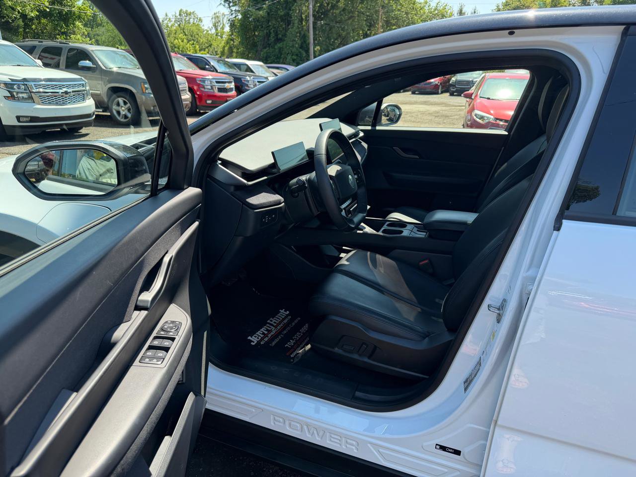 Used 2023 Fisker Ocean Extreme AWD/4WD image 12