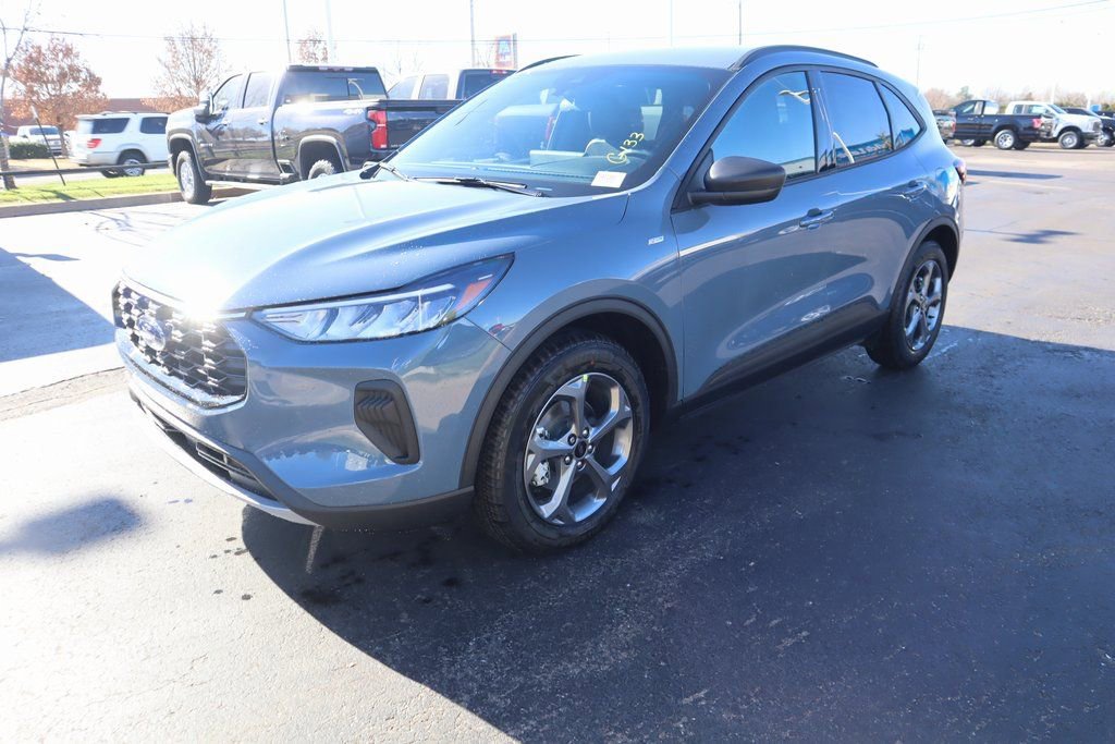 New 2026 Ford Escape ST-Line w/ Tech Pack #1 image 11