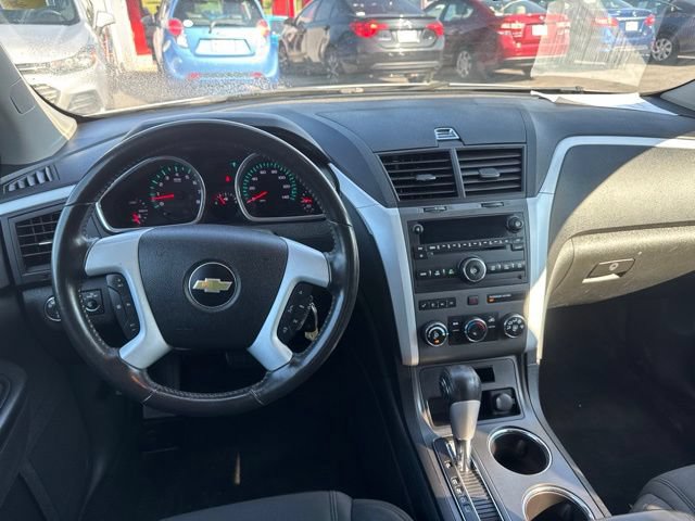 Used 2012 Chevrolet Traverse LT FWD image 13