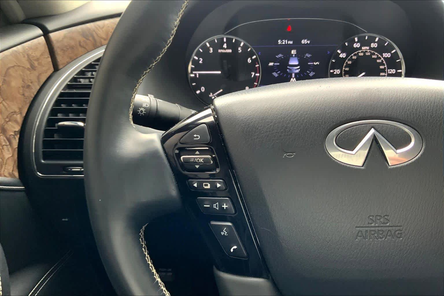 Used 2021 INFINITI QX80 Premium Select w/ All-Season Package image 16