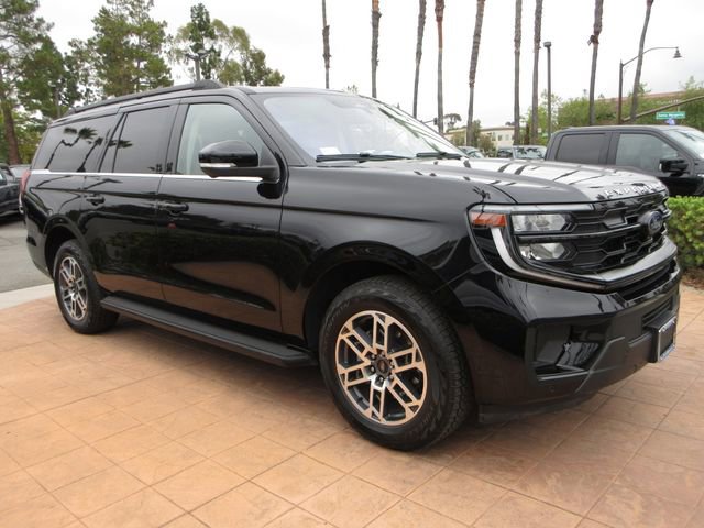 Certified 2025 Ford Expedition Max Active AWD/4WD image 6