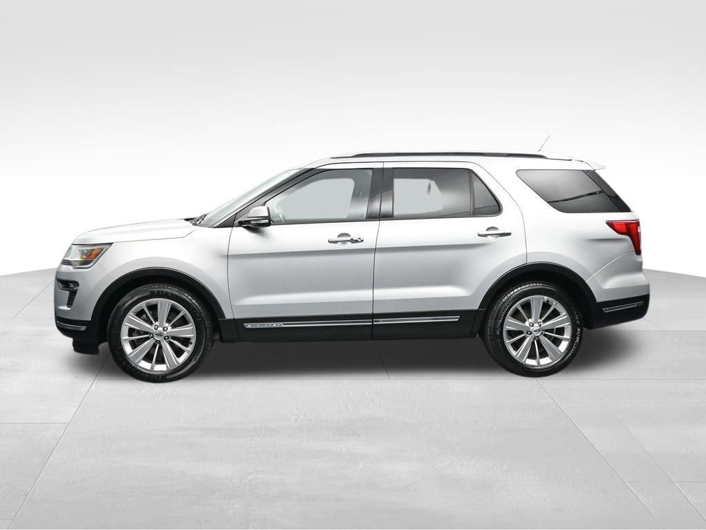Used 2019 Ford Explorer Limited w/ Class III Trailer Tow Package FWD image 2