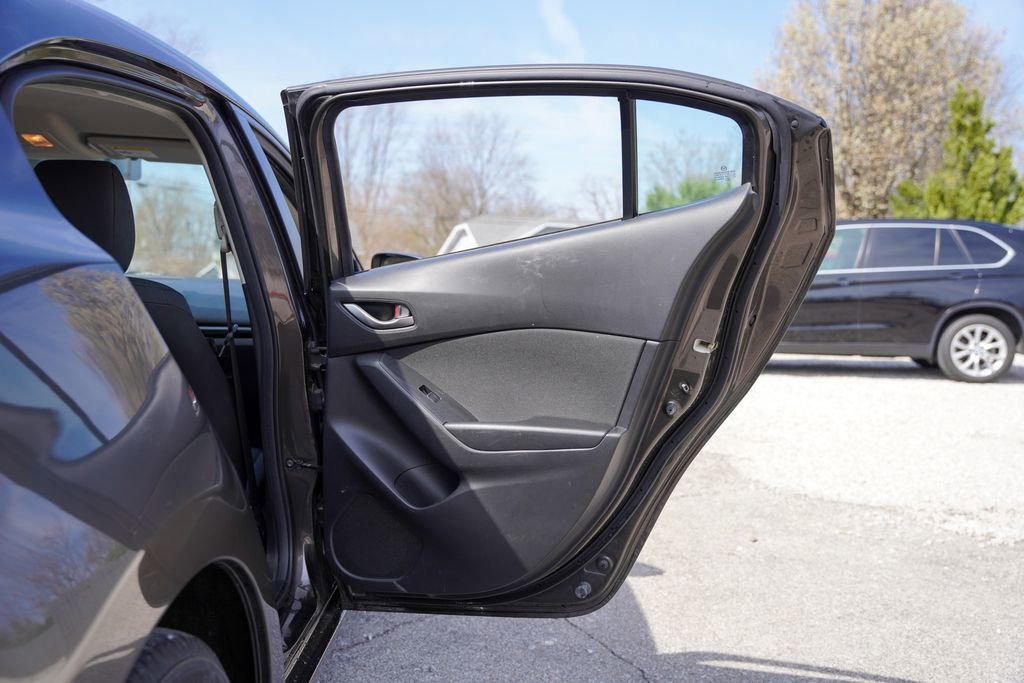 Used 2014 MAZDA MAZDA3 i Sport FWD image 27