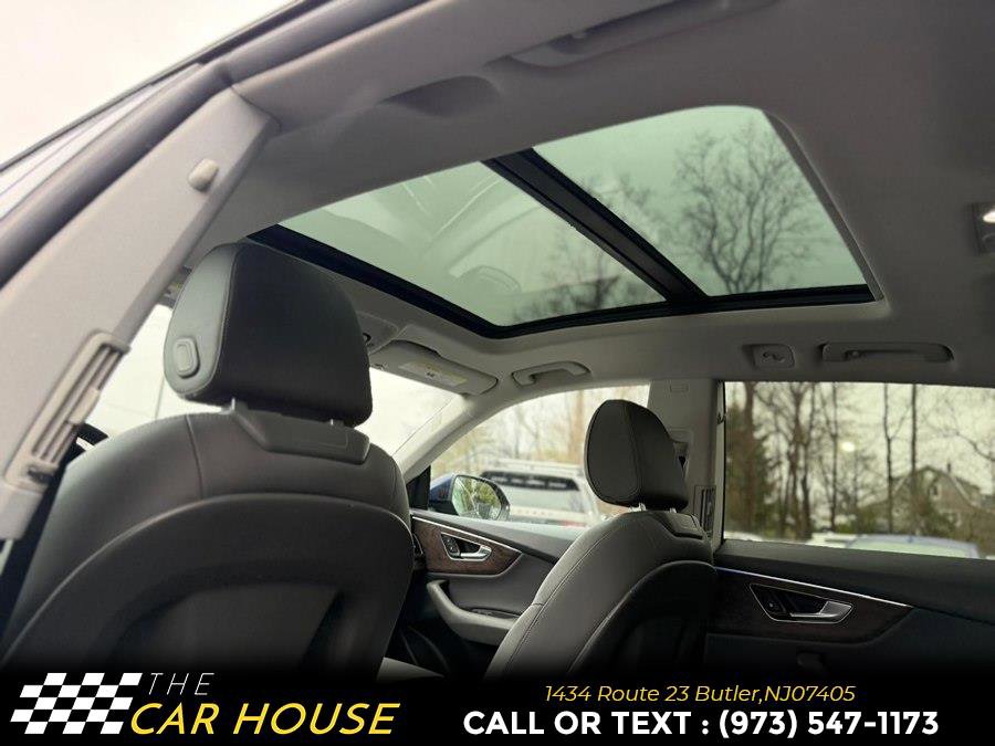 Used 2020 Audi Q8 Premium Plus w/ Premium Plus Package image 19