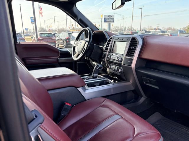 Used 2018 Ford F150 Platinum w/ Equipment Group 701A Luxury image 15