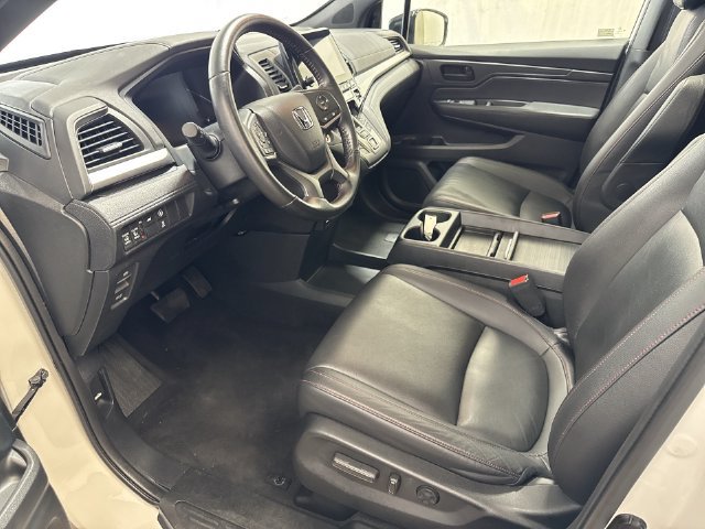 Used 2023 Honda Odyssey Sport image 12