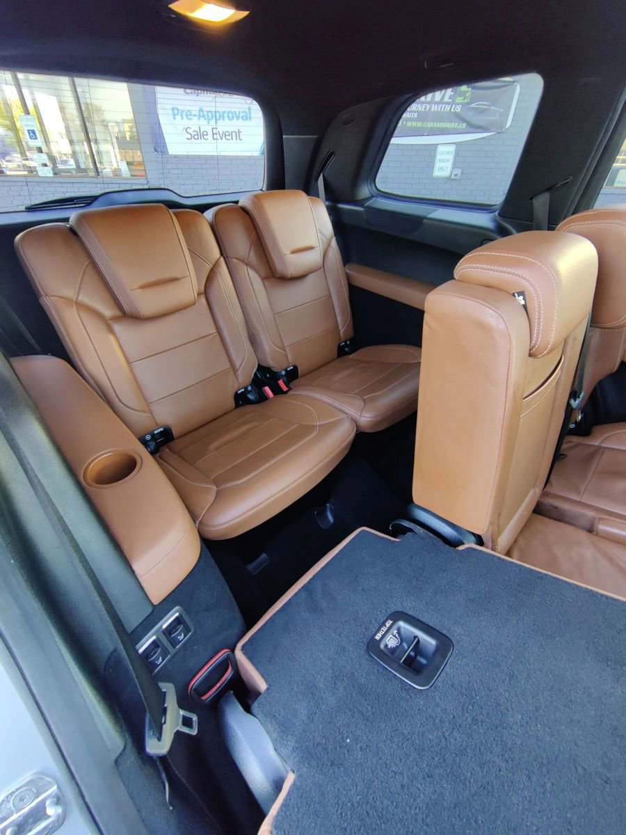 Used 2018 Mercedes-Benz GLS 450 GLS 450 4MATIC Sport Utility 4 w/ Premium Package image 13