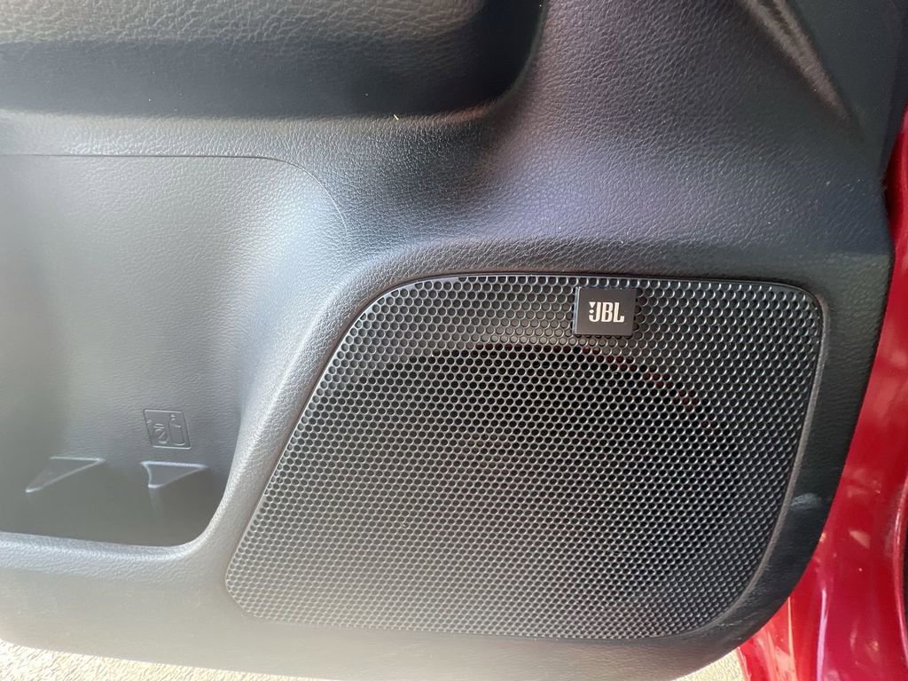 Used 2016 Toyota Tacoma TRD Off-Road image 25