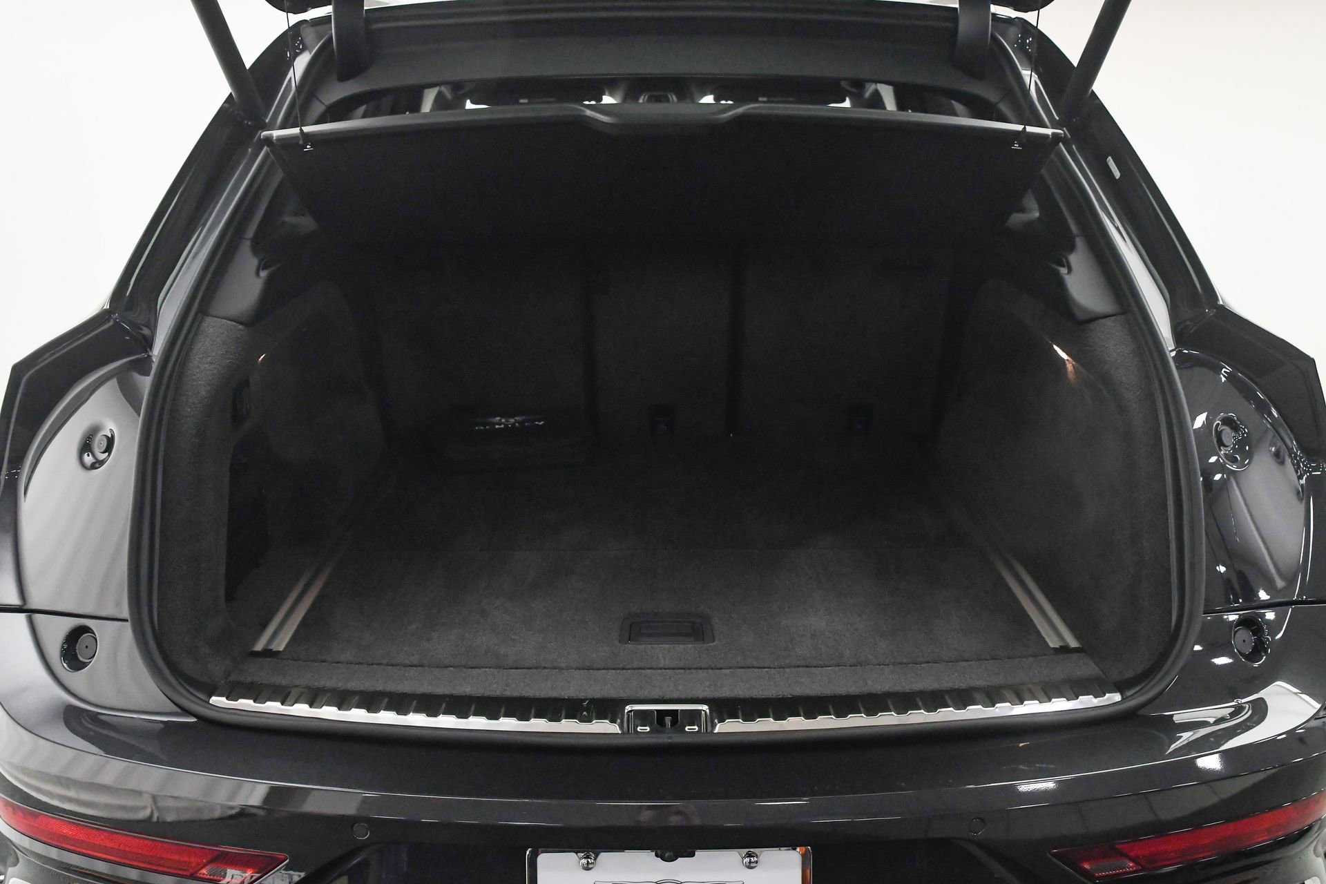 New 2026 Bentley Bentayga Speed image 11