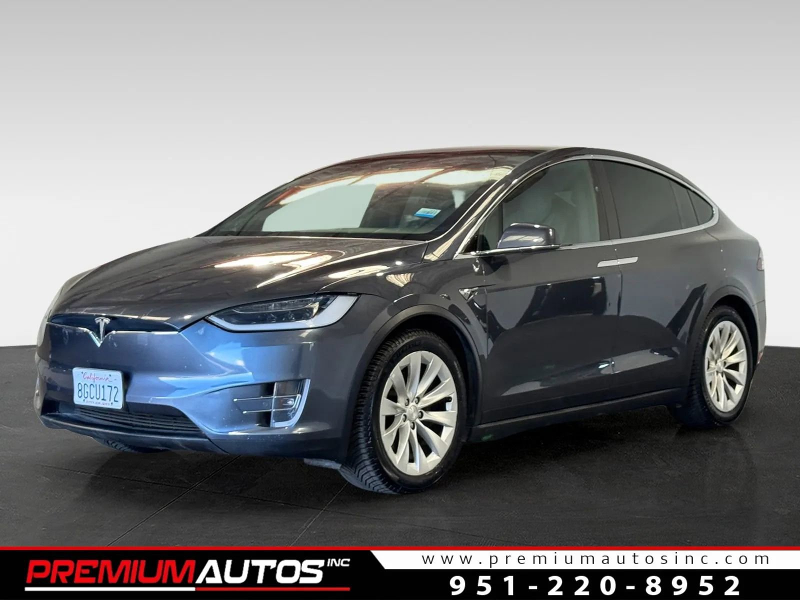 Used 2018 Tesla Model X 75D image 1