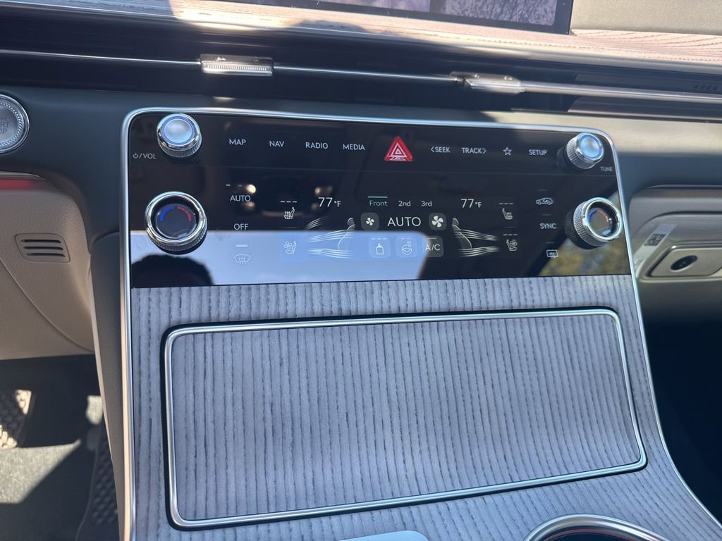 New 2026 Genesis GV80 2.5T Prestige image 22