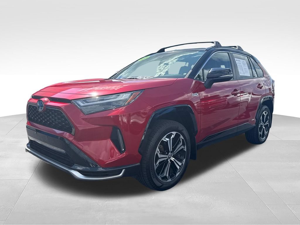 Used 2022 Toyota RAV4 XSE w/ Weather Package AWD/4WD image 2