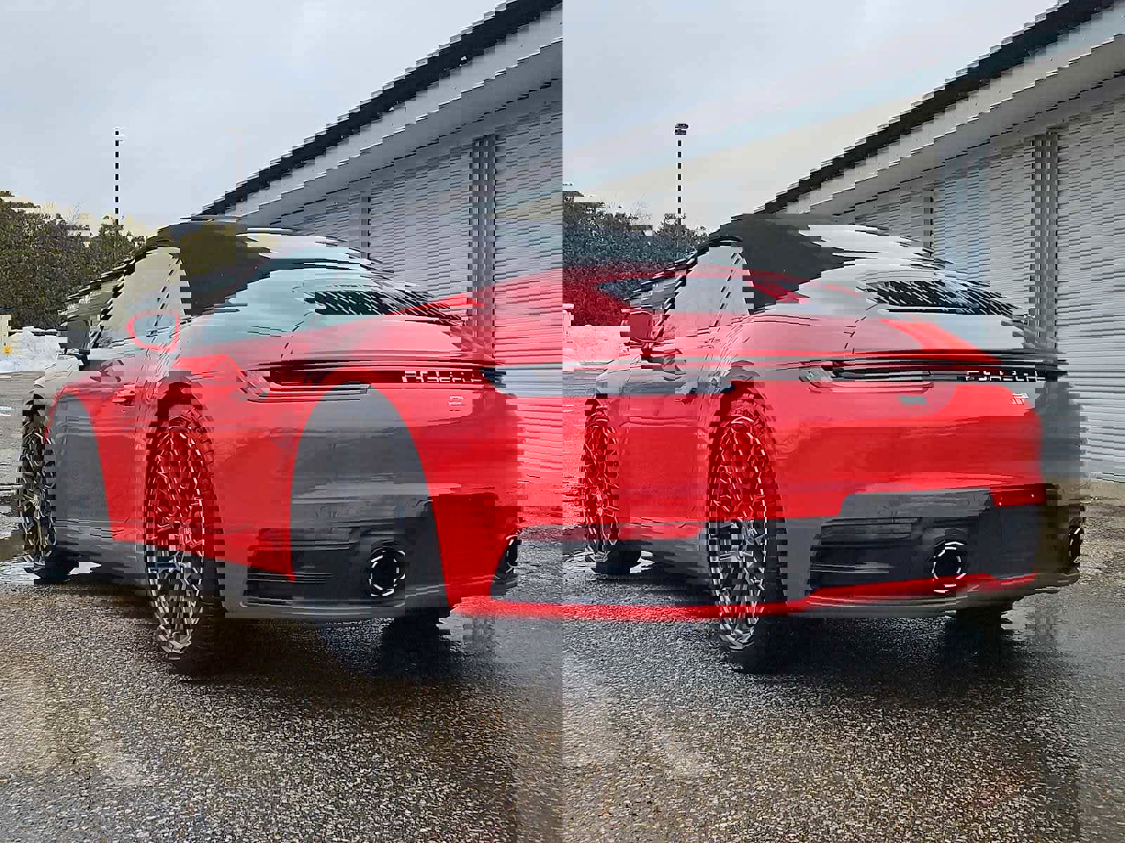 Certified 2022 Porsche 911 Carrera image 3