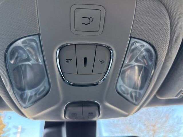 Used 2022 Jeep Compass Latitude w/ Sun and Sound Group image 39