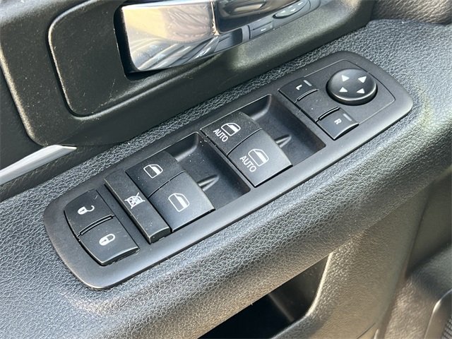 Used 2024 RAM 1500 Classic Warlock image 16