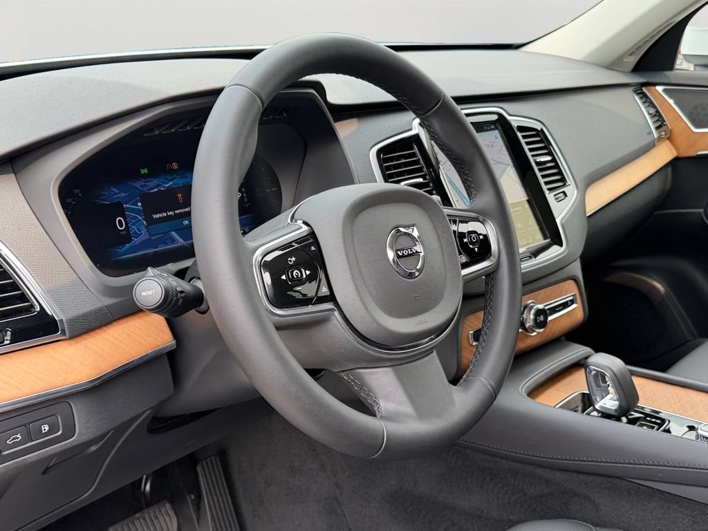 Certified 2024 Volvo XC90 T8 Plus w/ Protection Package Premier AWD/4WD image 18