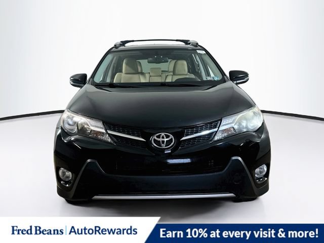 Used 2015 Toyota RAV4 Limited AWD/4WD image 2