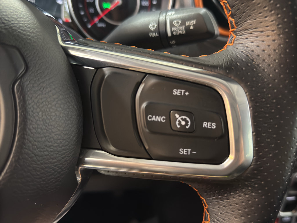 Used 2022 Jeep Gladiator Mojave w/ LED Lighting Group AWD/4WD image 22