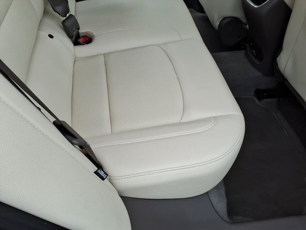 Used 2024 Chevrolet Malibu LT FWD image 18