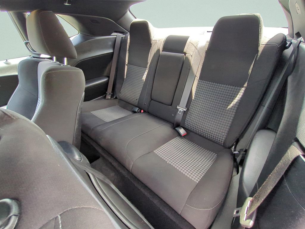 Used 2022 Dodge Challenger R/T RWD image 18
