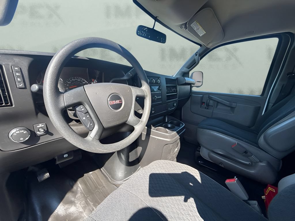 Used 2022 GMC Savana 2500 w/ Driver Convenience Package RWD image 9
