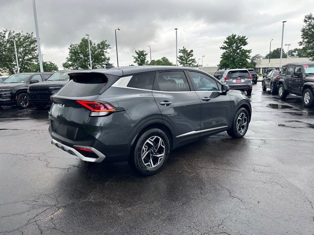 Used 2024 Kia Sportage LX FWD image 12