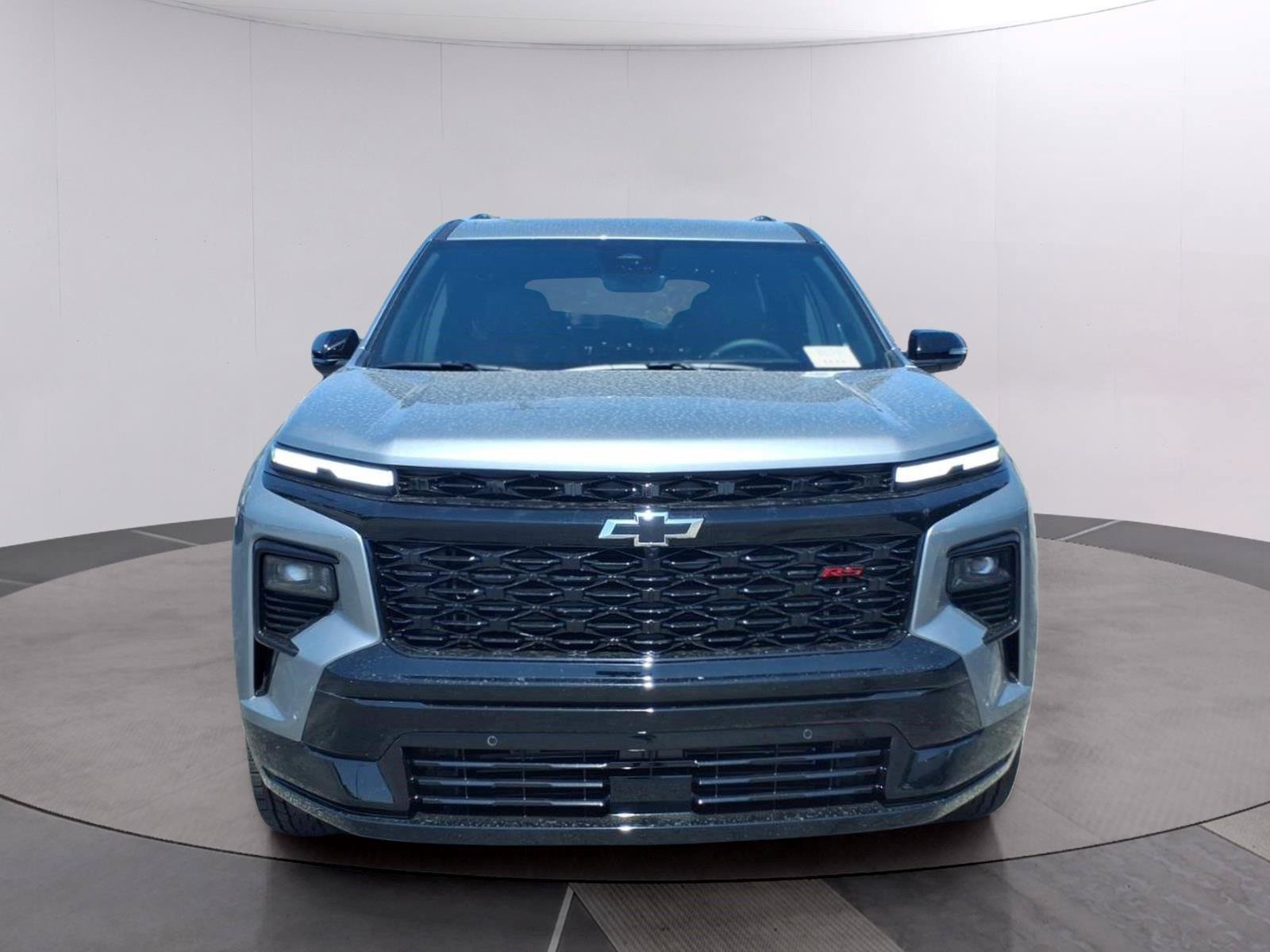 New 2027 Chevrolet Traverse RS w/ LPO, Floor Liner Package FWD image 8