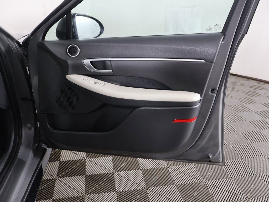Used 2023 Hyundai Sonata SEL FWD image 20