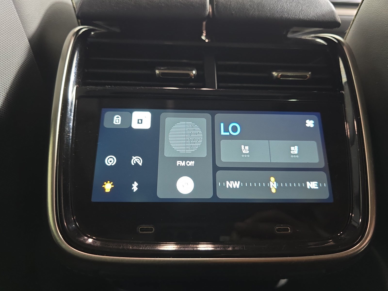 Used 2022 Rivian R1S Launch Edition Quad AWD/4WD image 30