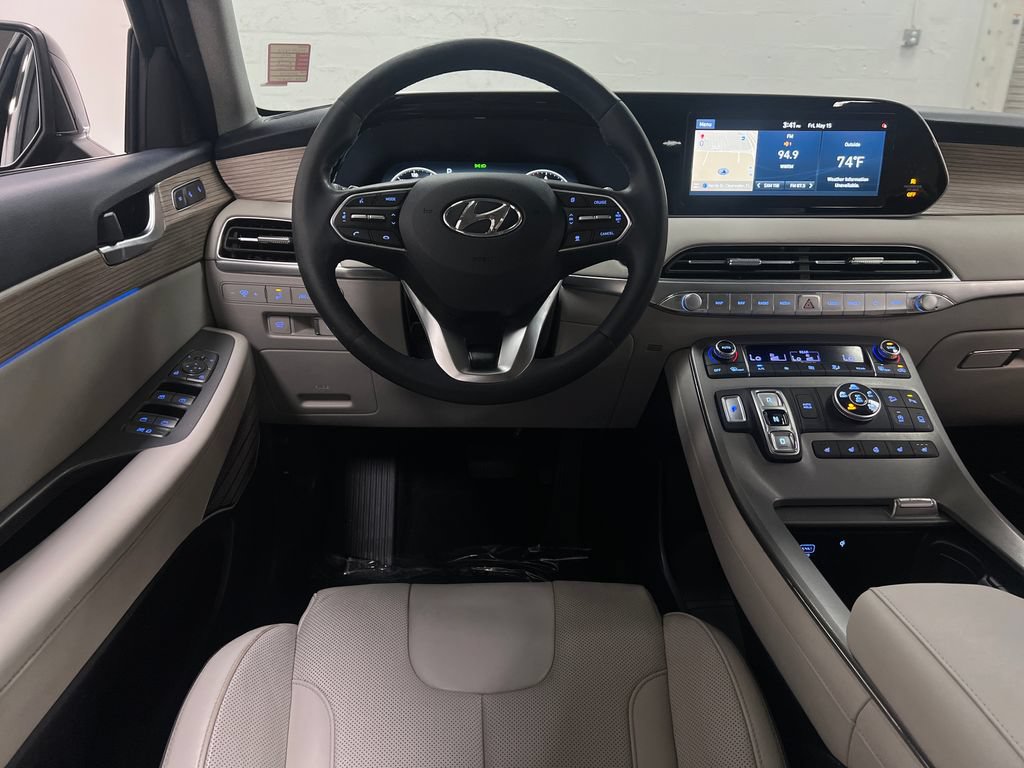 Used 2021 Hyundai Palisade Limited w/ Cargo Package AWD/4WD image 17
