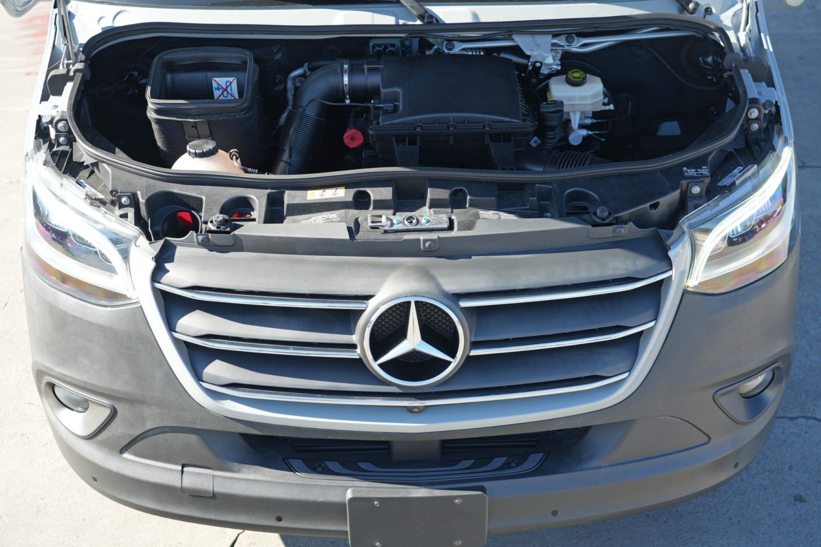 Used 2022 Mercedes-Benz Sprinter 1500 image 8