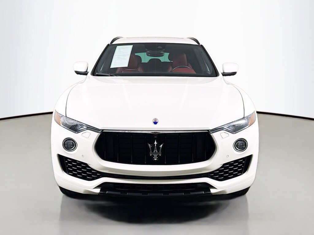 Used 2018 Maserati Levante GranSport AWD/4WD image 8