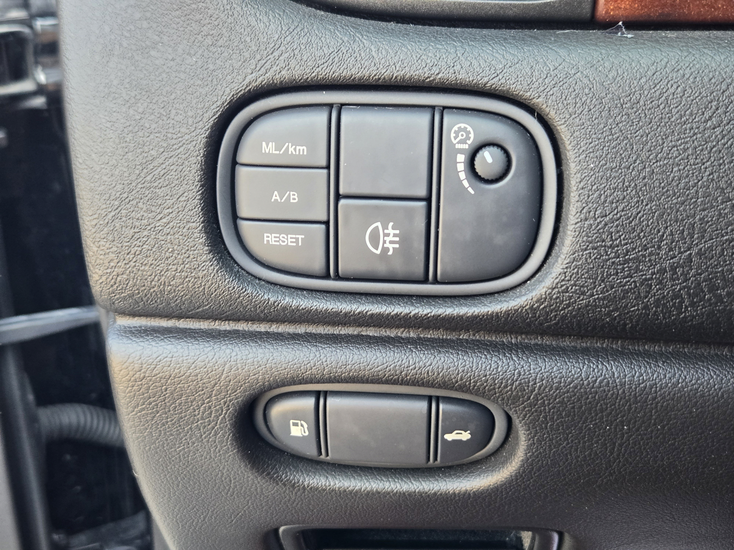 Used 2008 Jaguar S-TYPE 3.0 RWD image 20
