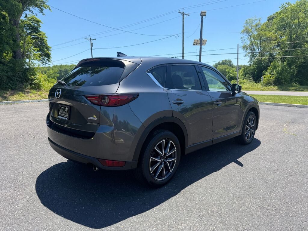 Used 2017 MAZDA CX-5 Grand Touring w/ Premium Package AWD/4WD image 6