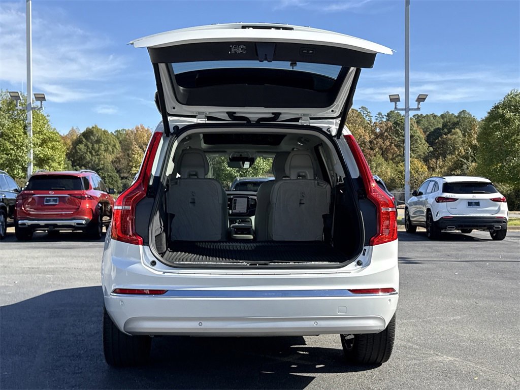 Used 2022 Volvo XC90 T6 Inscription w/ Advanced Package image 15