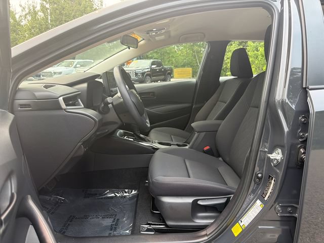 Certified 2026 Toyota Corolla LE FWD image 28