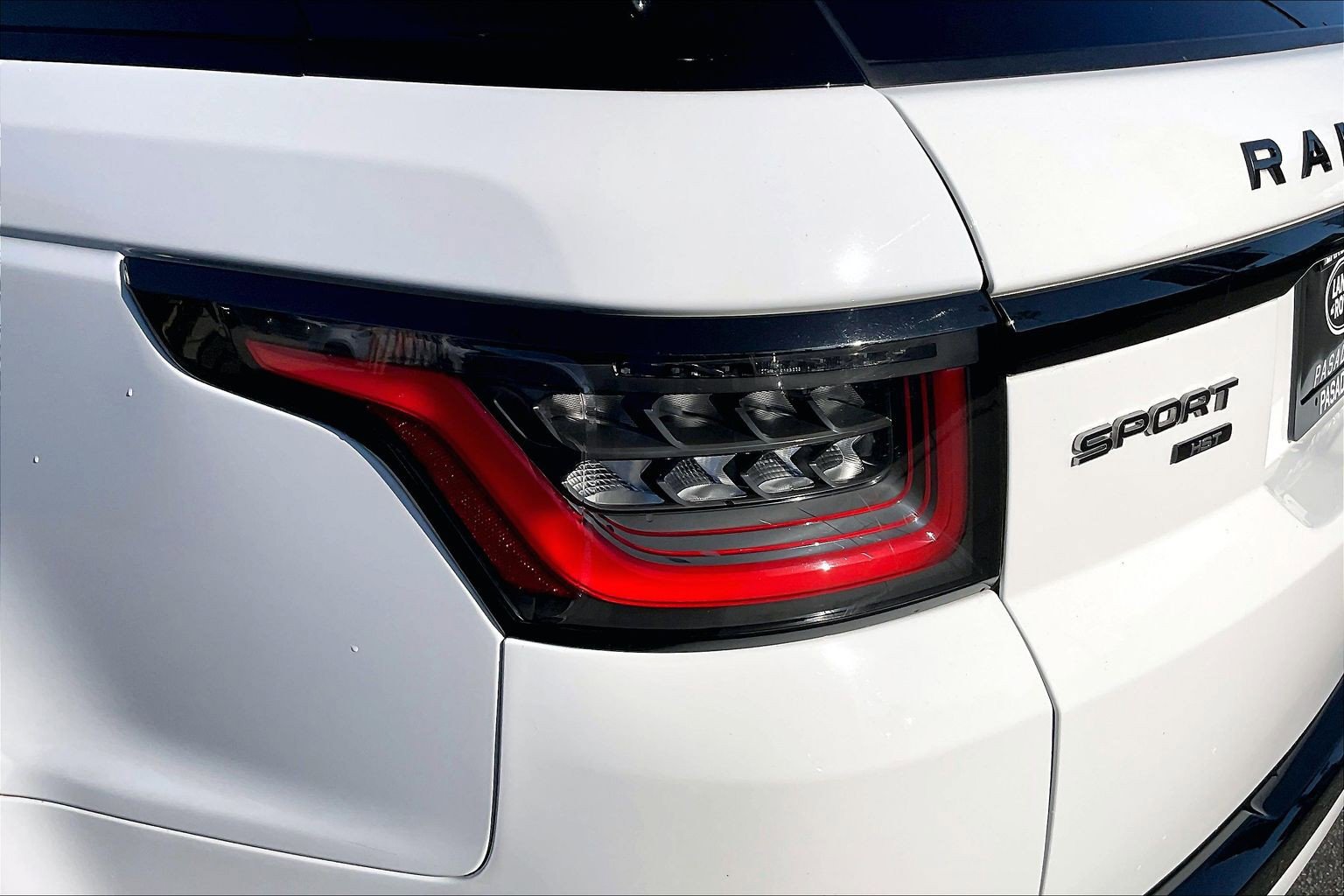 Used 2021 Land Rover Range Rover Sport HST AWD/4WD image 26