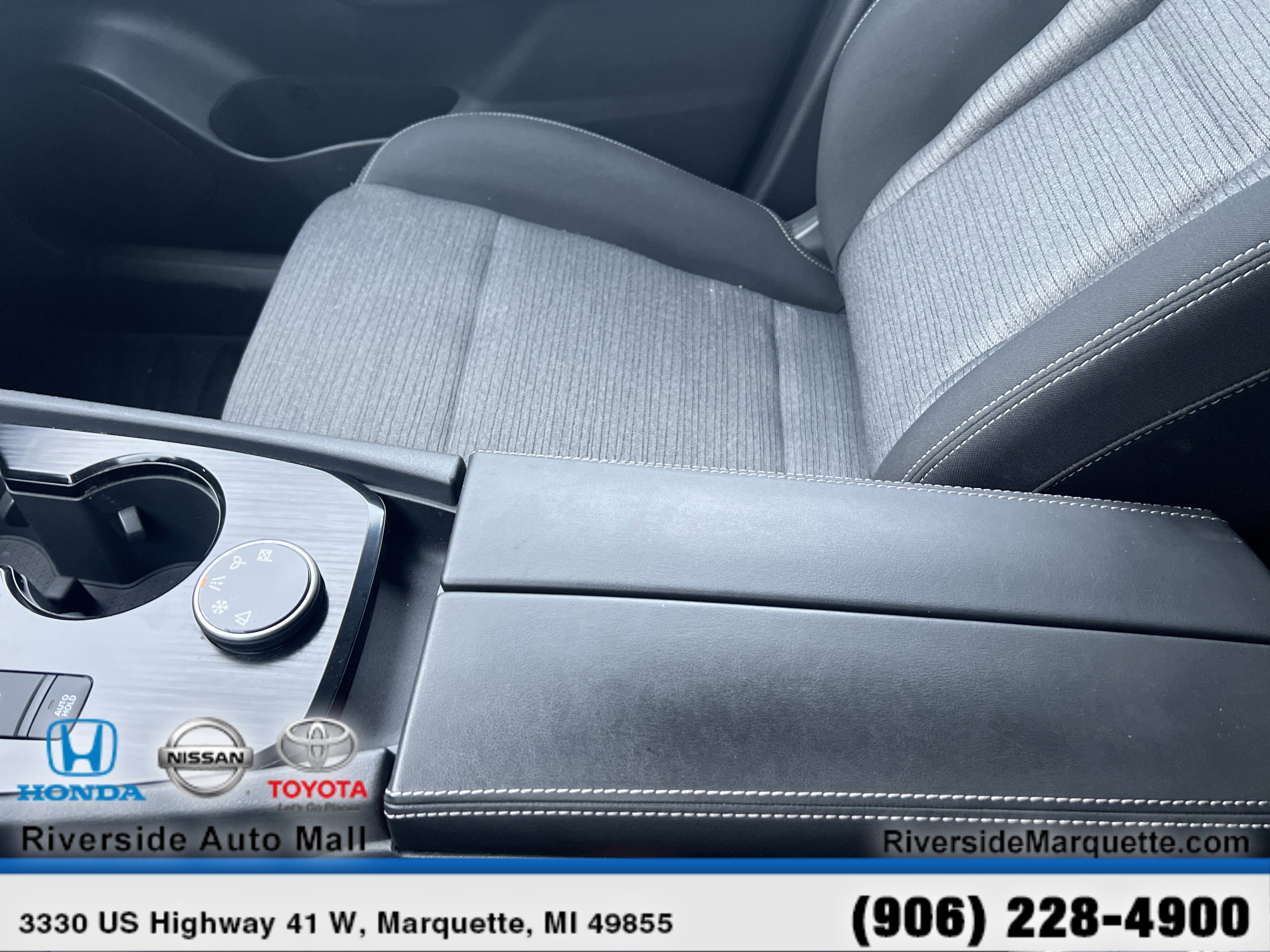 Used 2021 Nissan Rogue SV image 20