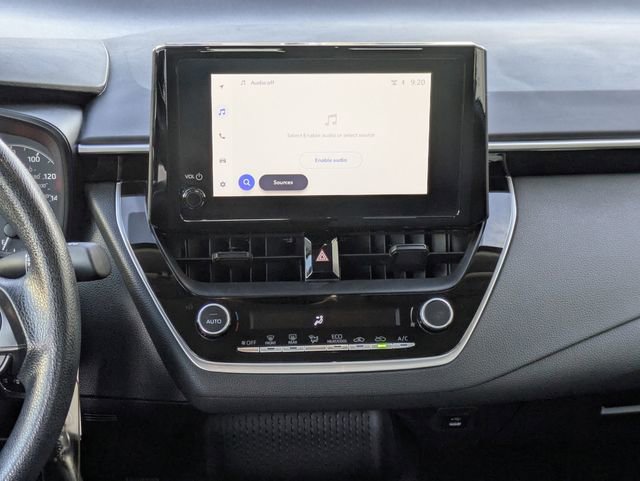 Used 2025 Toyota Corolla LE image 15