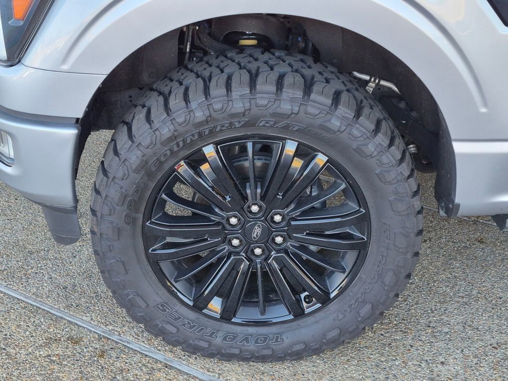 Used 2025 Ford F150 Platinum w/ Equipment Group 702A High image 8