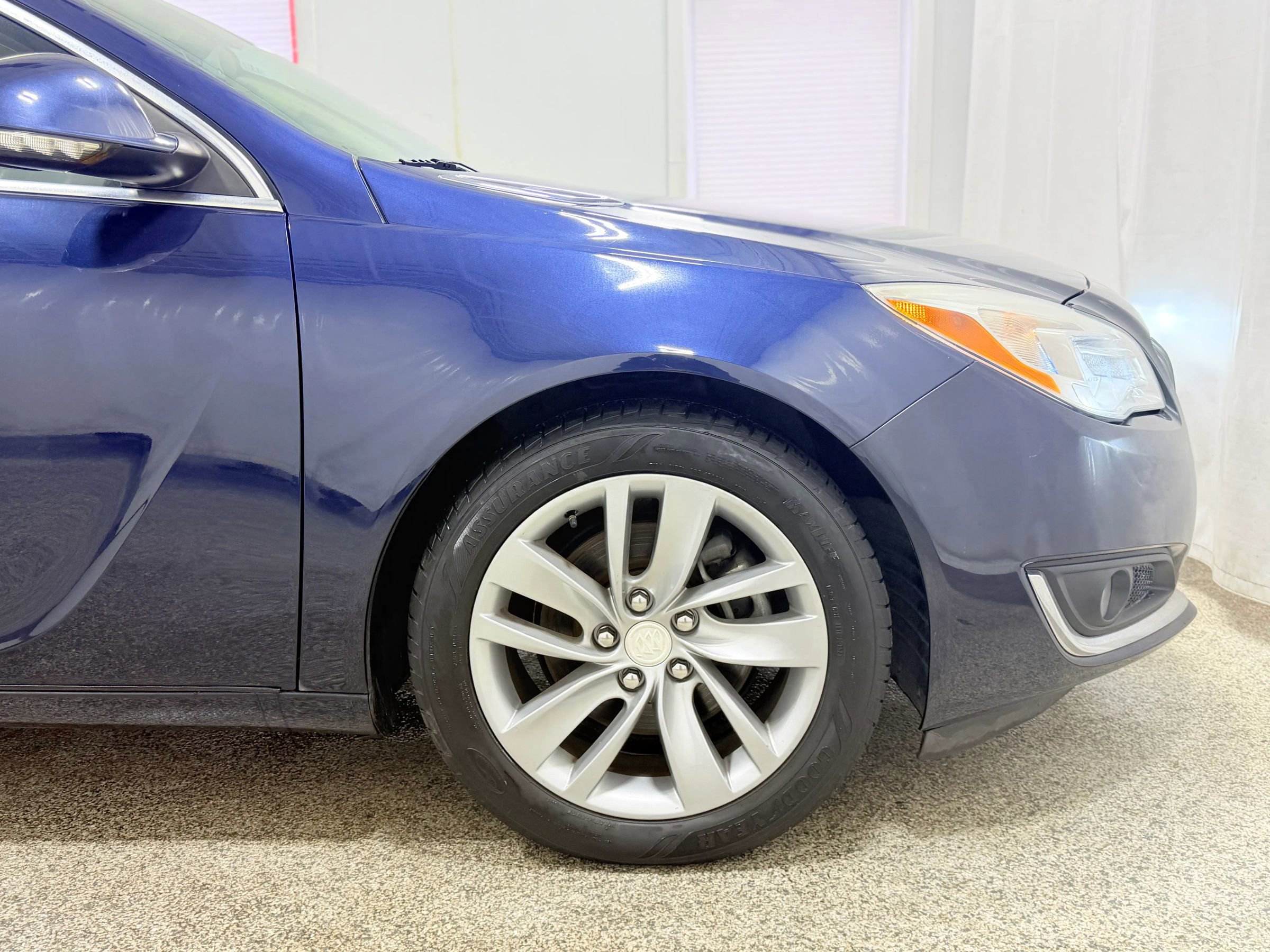 Used 2015 Buick Regal FWD image 40