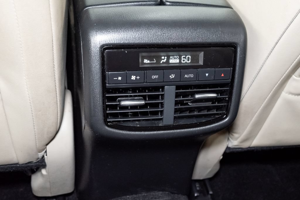 Used 2018 MAZDA CX-9 Touring AWD/4WD image 26